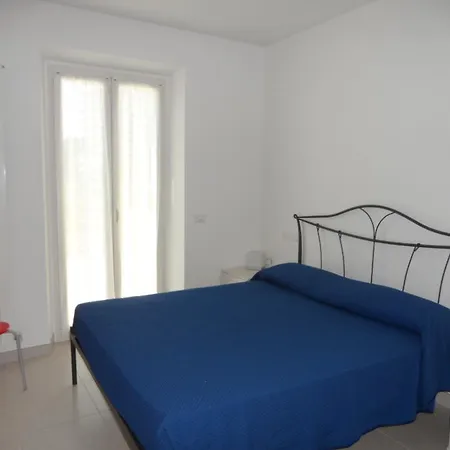 Il Laghetto Aparthotel *